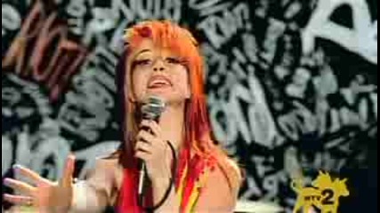 Paramore - Misery Business