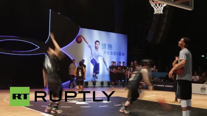 Japan: NBA MVP Stephen Curry shoots hoop with youth teams in Tokyo