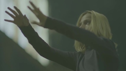 M83 - Midnight City - Official Video!