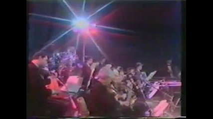 Nada Topcagic - Razbi jos jednu casu (uzivo) 