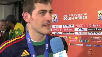 Касияс награби гаджето си в ефир 