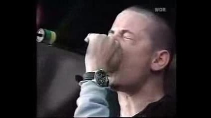 Linkin Park - Crawling (live 2001)