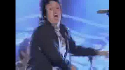 Papa Roach - ... To Be Loved Live Kimmel