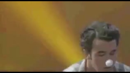 Kevin Jonas On Minute To Win It [sneek Peek]#3