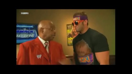 Теди Лонг казва на Зак Райдър,че загубата на Raw е в полза на Разбиване