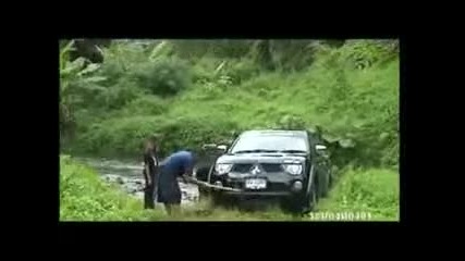 Mitsubishi 4x4 on tour in ranong