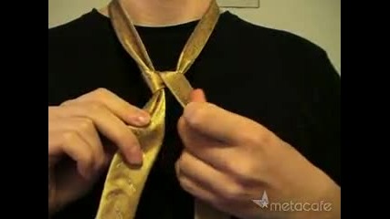 Научи се сам: Как да направим възел на вратовръзката си 
