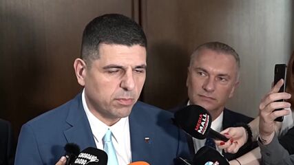 Комисията по отбрана ще изслуша министър Тагарев за дрона с боеприпас