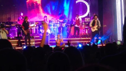 Maria Ilieva - I Like Cola Happy Energy Tour 2014 Бургас 1