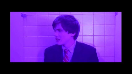 Логан Лерман :; Follow Me Down 