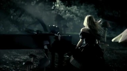 Бг превод!! Avril Lavigne - Alice in Wonderland 