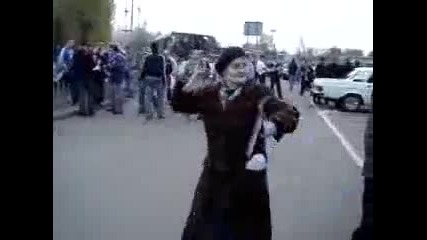 Руска баба ще ходи на мач