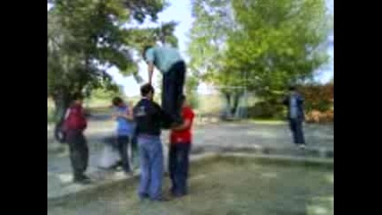 Zadno Salto :]