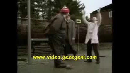Много Смях