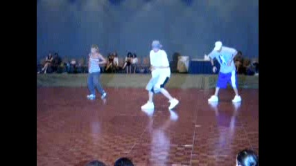 Kenny Wormald And Ashley Roberts