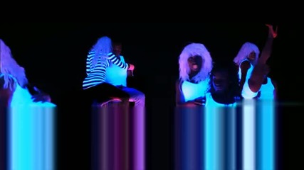Nicki Minaj - Super Bass (официално Видео)