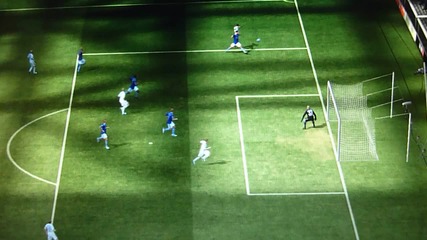 Гол с пета на Олич (fifa 11)