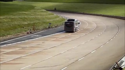 Автобусът на фекалии вдигна 123.5 км/ч