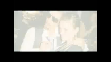 Джина Стоева и Ивена - Една Новина (2010) 
