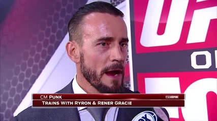 Cm Punk подписва с Ufc..