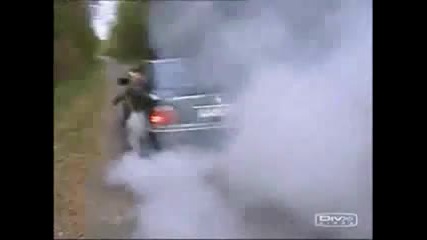 Bmw 740 E38 burnout