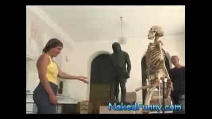 жив скелет