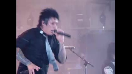 Papa Roach - I Almost Told You That I Loved You Live From Cruefest2 