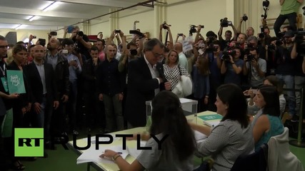 Spain: Catalan President Mas votes in regional elections amid anti-independence protest
