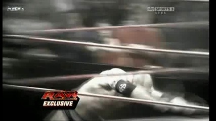 Джон Синa е пребит жестоко от Батиста след шоуто Wwe Raw 01.02.10 