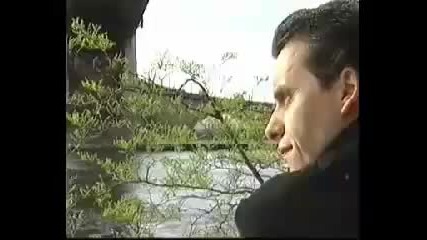 Giorgos Zervakis - Makria Sou Den To Official 
