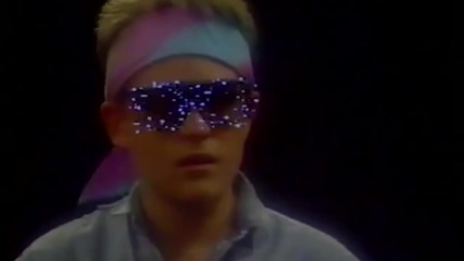 Hot Chip - Dancing In The Dark (official 2o15)