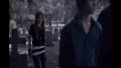 Love or Friendship ( Trailer 2012 ) .