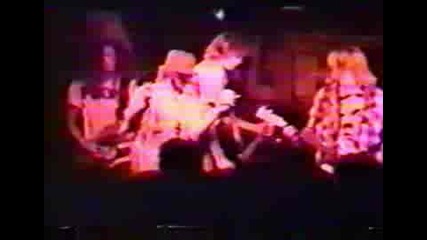 Nirvana - Floyd The Barbar Live (nirvana fights with a drunk guy) 7 - 18 - 89