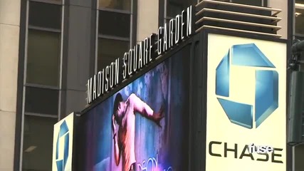 Jason Derulo - Nyc Flash Mob With Knicks City Dancers