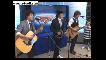 Jonas Brothers - Sos - Live On Kiss Fm 104.7