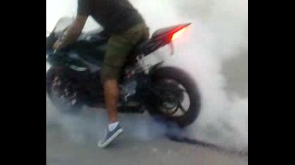 Burnout R6 