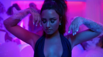 Уникалнаааа 2017! Demi Lovato - Sorry Not Sorry
