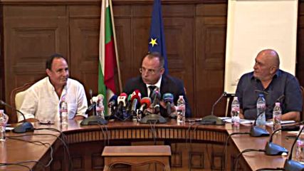 Порожанов: Няма да подам оставка заради чумата