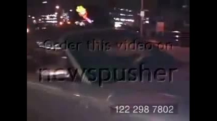 Бритни пее за папараците