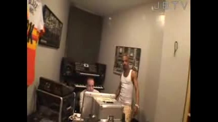 Just Blaze & T.I. in studio part 2