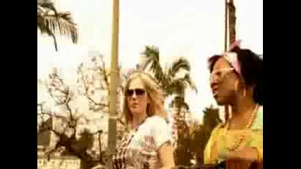 Avril Lavigne ft Lil Mama - Girlfriend (full Official Video) 