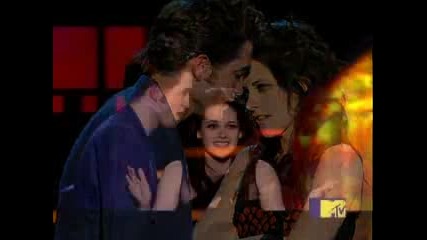 Kristen Stewart And Robert Pattinson Mtv Movie Award Pics