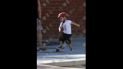 romeo and cruz beckham - skater boys.wmv