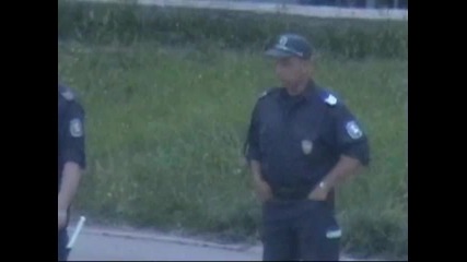 Bg Полицаи си делят печалбата 50 / 50