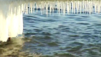 Коледно плуване в ледените води на Байкал