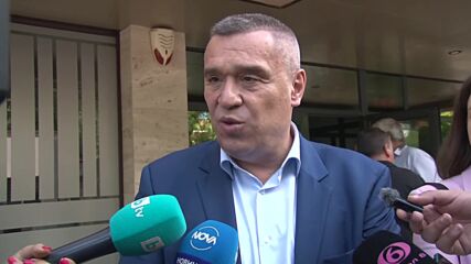 Министърът на земеделието обеща обезщетения за пострадалите от градушките