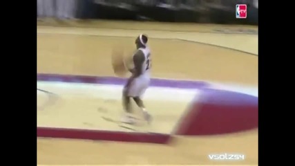 mix от забивки на Lebron James и Dwyane Wade