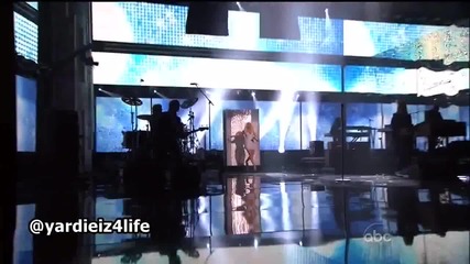 Maroon 5 Gym Class Heroes – Moves Like Jagger-stereo Hearts @ Ama 2011