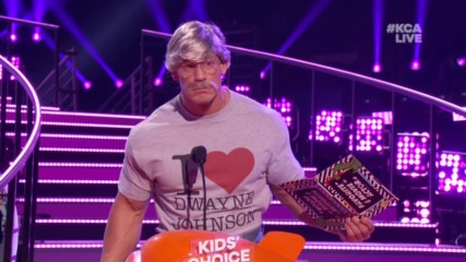 John Cena brings along his family, "The Cenas," to Nickelodeon's 2018 Kids' Choice Awards