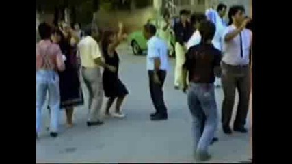 Сватбата На Илиана И Петър - 2ч.
